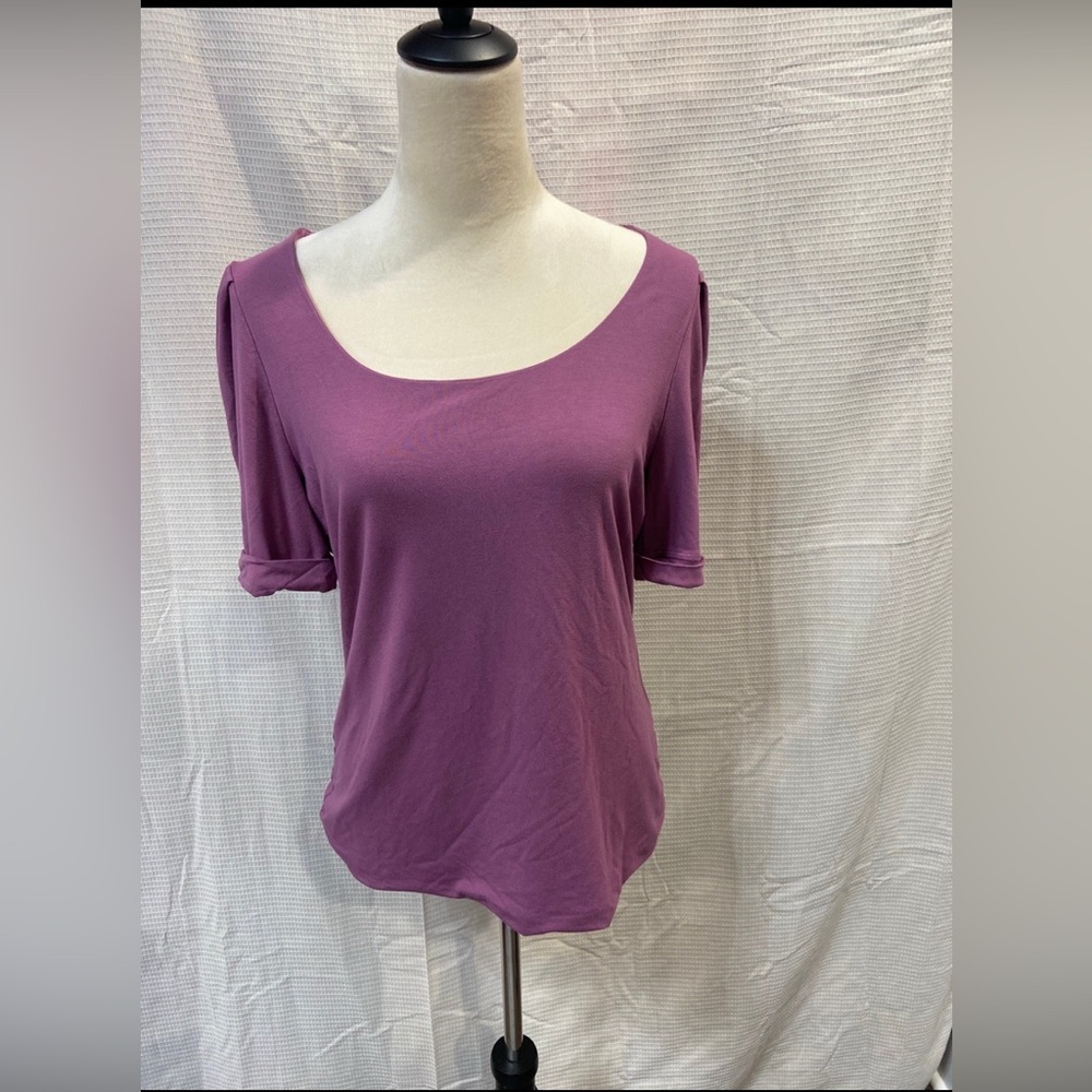 White House Black Market EUC Size L top